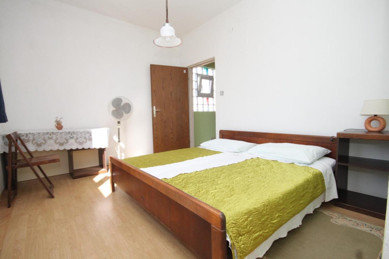 Rooms By The Sea Pasman - 8223 Buitenkant foto